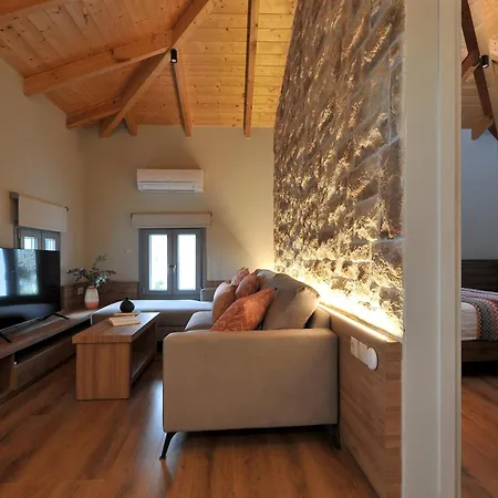 Sir T Διαμέρισμα Floka (Messenia)